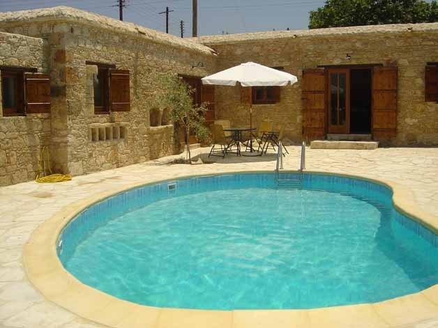 Kipseli Cottage Polis Bagian luar foto