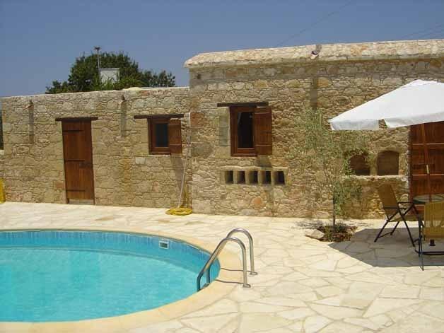 Kipseli Cottage Polis Bagian luar foto